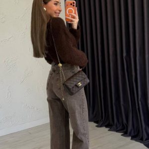 Brown Wide-Leg Jeans - Image 3